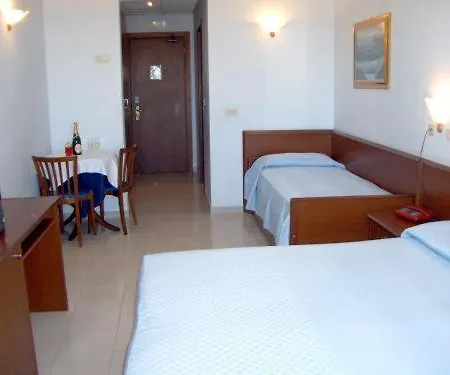 Hotell D'addetta 3*
